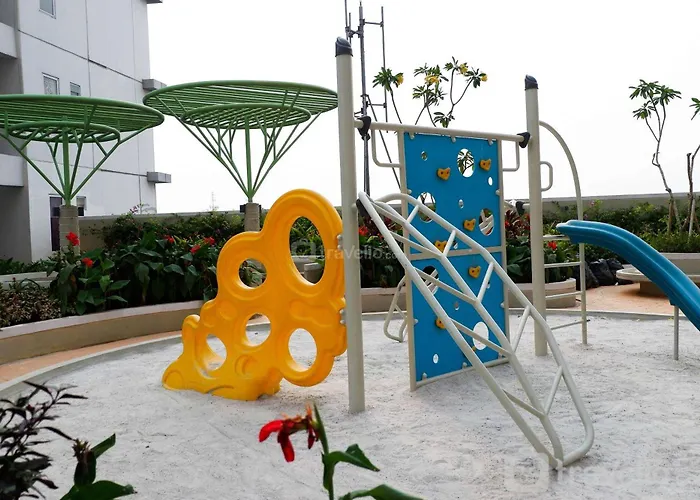 Comfort And Nice 2Br At Bassura City Apartment By Travelio