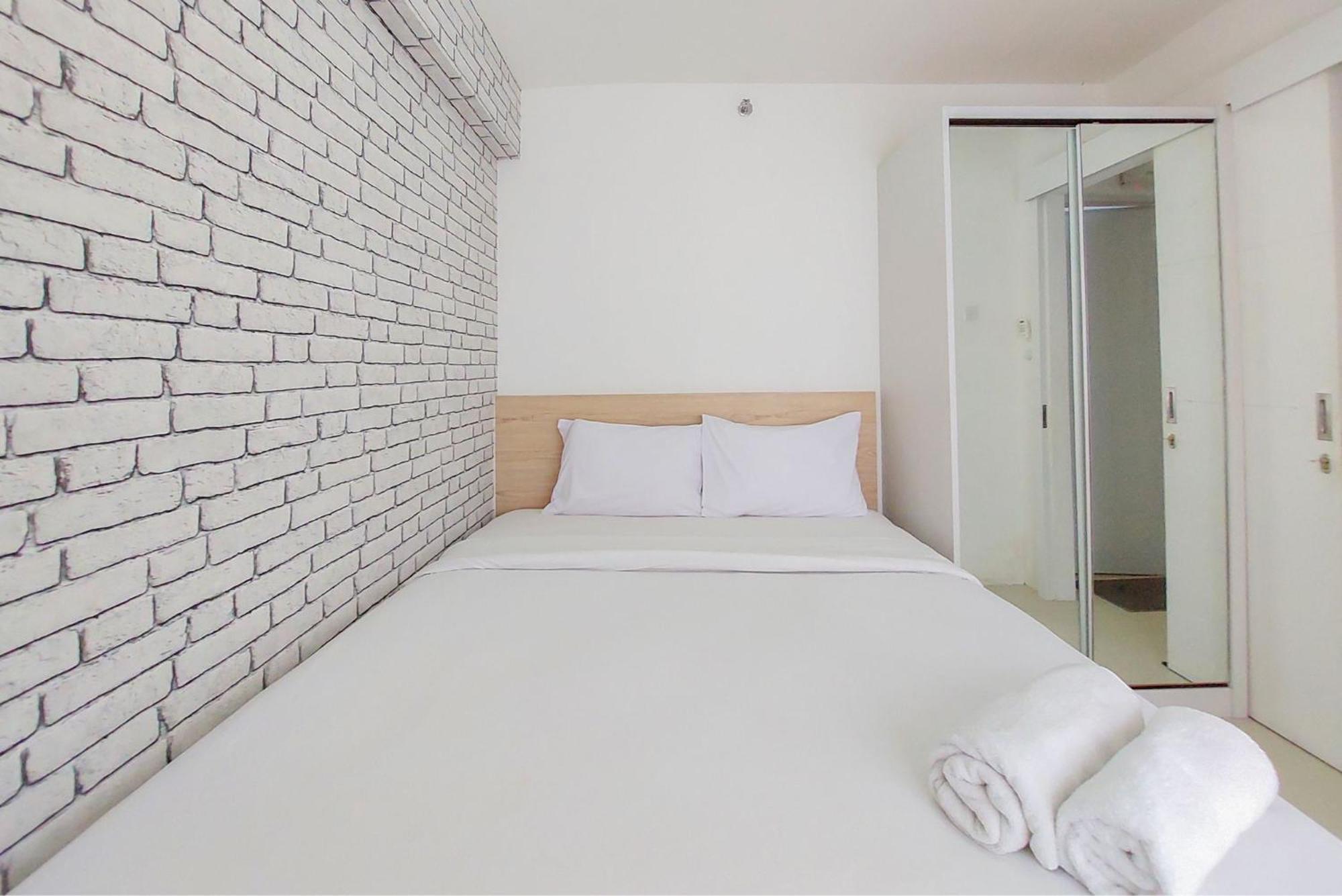 Apartment Comfort And 2br At Bassura By Travelio *